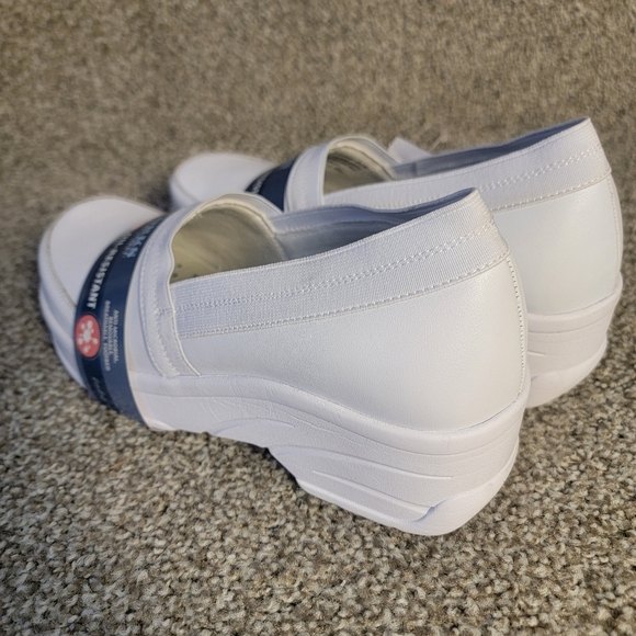 Easy Works Attend Women's Chef / Nurse Slip Resistant Leather Top Work Shoe  NEW - Picture 5 of 12